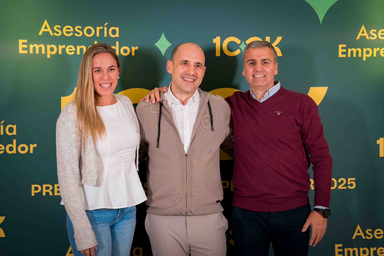 Grupo de clientes en el photocall