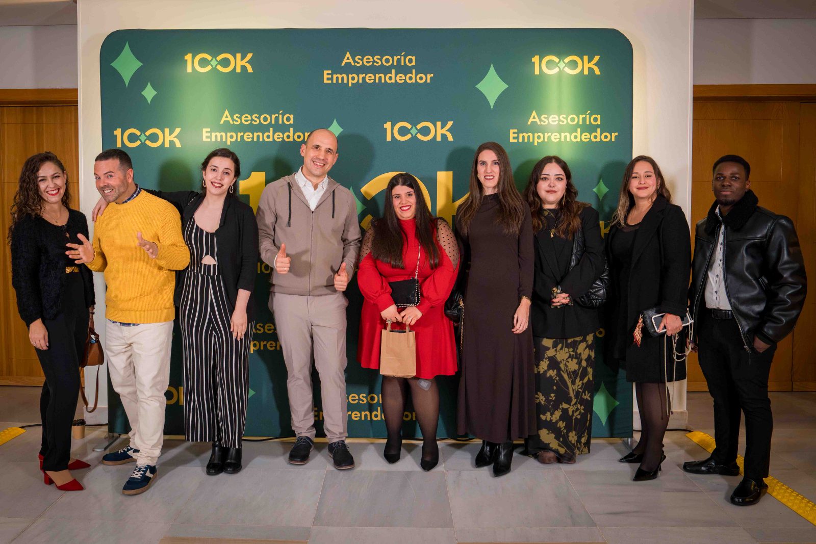 Foto de grupo del equipo de Asesoría Emprendedor